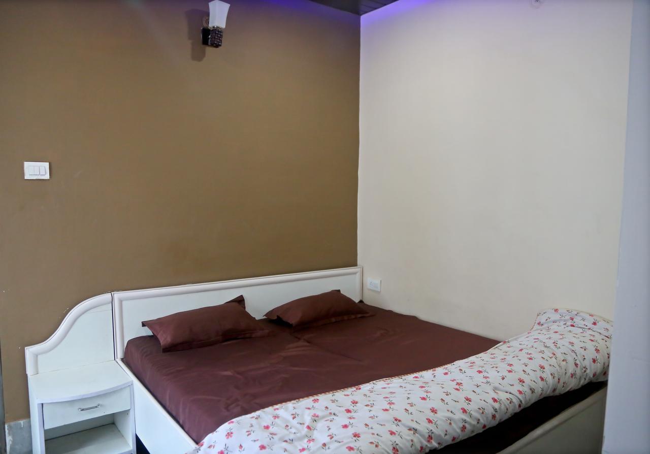 Hotel Siddharth Tanakpur Eksteriør billede